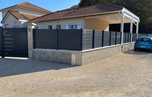 Réalisation d’une clôture en aluminium à Dolomieu (38110)