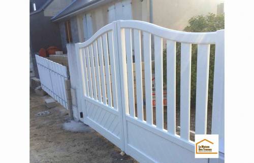 Pose d'un portail électrique à Saint Pair Sur Mer (50280).