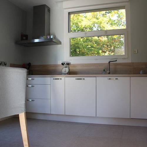 pose d'une cuisine équipée