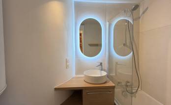 Rénovation complète de salle de bain après traitement de l’humidité à paris 17