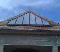 Fenêtre de toit triangulaire coté SUD 