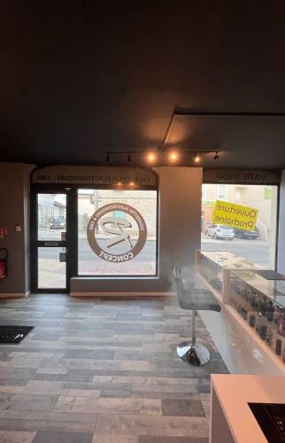 Local rénové vue entrée après travaux