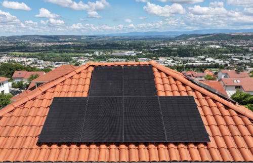 Installation de panneaux solaires dans le Pays Voironnais