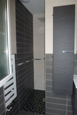 Salle de bain - Vue d'ensemble - maçon 73, plombier 73, plaquiste 73, peintre 73, carreleur 73, électricien 73, menuisier 73