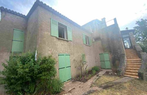 menuiserie aluminium vert La Maison Des Travaux Ales