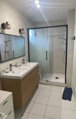 SALLE DE BAIN RENOVEE