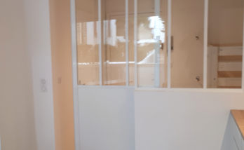 Verrière d'atelier blanche