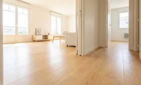 Rénovation de parquet en chêne massif à Touques