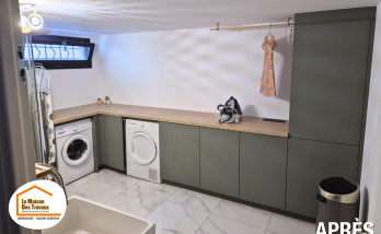 optimisation petit espace, buanderie salle de bain combinée, placard push-up sur-mesure, vasque tablier compacte, douche cabine invités