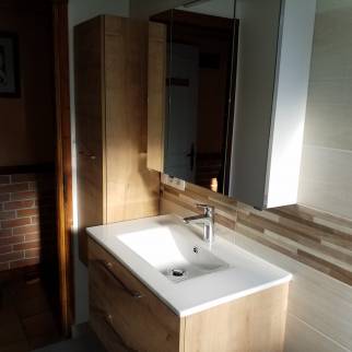 Rénovation de salle de bain avec meuble vasque et mobilier de rangement - Montauban 82000