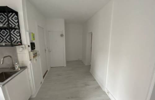 Travaux dans une maison à Clairfontaine (78120) : rénovation du sol