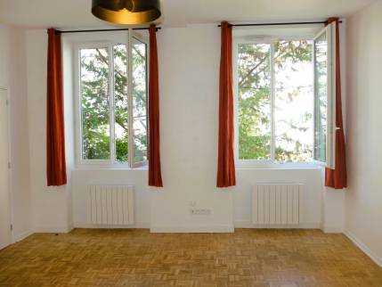 Lyon (69009) : rénovation complète et isolation d'un appartement destiné à la location