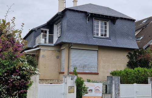 Rénovation couverture ardoise à Fontainebleau 