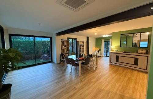Extension en bois d'une maison 