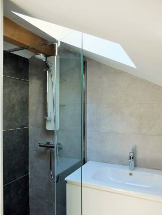 Lozanne (69380) : Aménagements de combles en suite parentale