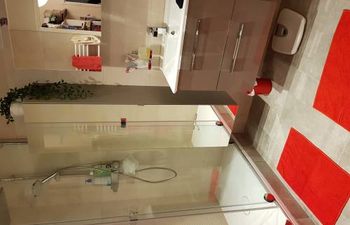 Salle de bains principale d’une maison à Vallet (44)