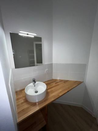 Nouvelle salle d'eau dans appartement rénové - Nantes 44