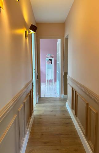 Couloir rénové - Maison lumineuse après rénovation maison