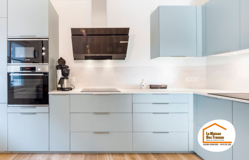 La Maison des Travaux Pays de Gex, La Maison des Travaux Bassin Genevois Pays de Gex, rénovation cuisine Gex, courtier en travaux Pays de Gex, aménagement cuisine moderne Divonne-les-Bains