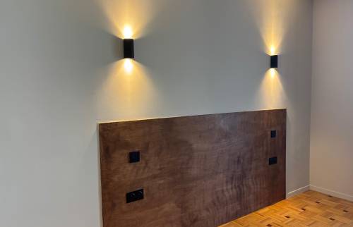 Tête de lit sur mesure, éclairage design