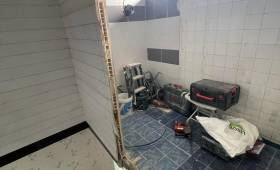 Curage des éléments sanitaires existants 