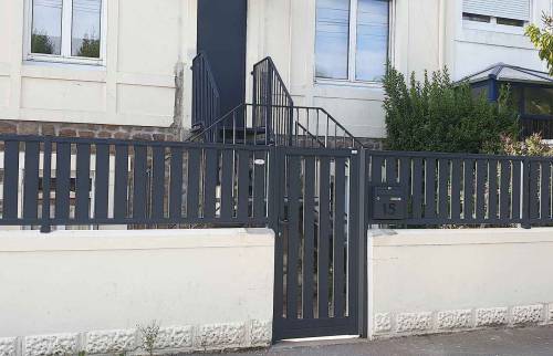 Clôture et portail aluminium à Saint-Malo