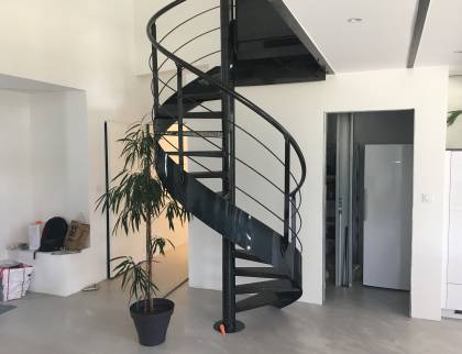 Rénovation d'escalier colimaçon Coutras