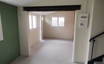 renovation-interieure-piece-de-vie-termine-les-sables-dolonne.jpg