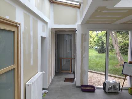 Rénovation murale dans une maison