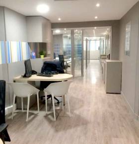 Rénovation et agencement d'une agence immobilière - La Maison Des Travaux Caen-Ouistreham