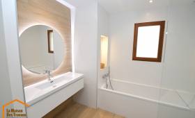 Salle de bain rénovée à Saint-Nicolas-de-Macherin