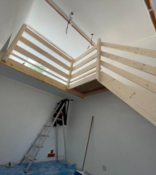 Rénovation escalier pin brut Pessac