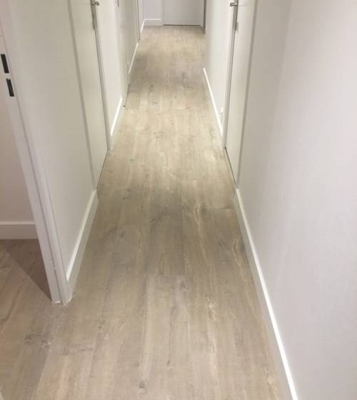 Revêtement du sol stratifié à Vertaizon 