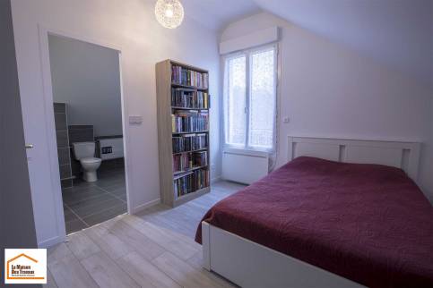 Chambre sous combles (Brunoy 91800)