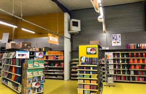 Aménager l'intérieur d'un commerce à Deauville