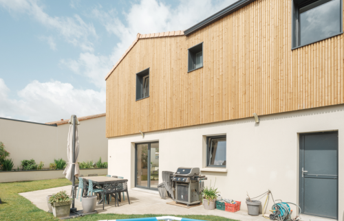 Surélévation de 35 m² en ossature bois au coeur de Vertou - vue extérieur