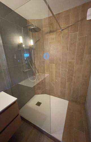 Rénovation d'une salle de bain à Saint-Étienne ( 42100 )