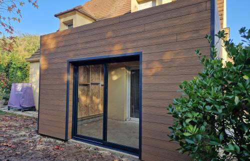 Vue extérieure après l'extension