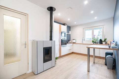 Rénovation des peintures d'une Maison,  Albigny Sur Saône
