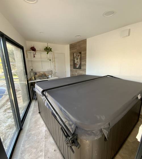 Intérieur pool house