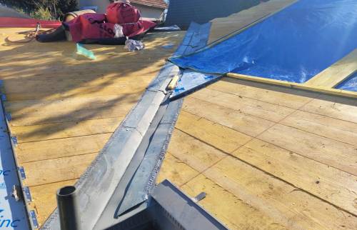 Rénovation d’une toiture dans un pavillon de Vanves (92170)