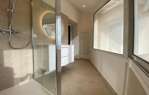 Salle de bain clé en main