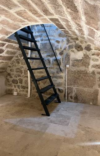 Escalier meunier fer