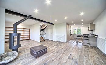 Salon Sejour Cuisine ouverte et poele à bois