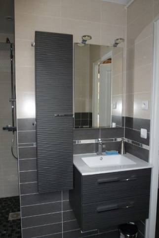Salle de bain - Meuble vasque - maçon 73, plombier 73, plaquiste 73, peintre 73, carreleur 73, électricien 73, menuisier 73