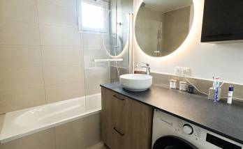 Salle de bain rénovée à Annecy