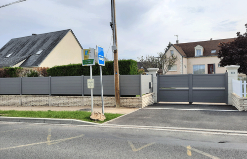 Installation d'un nouveau portail et clôture