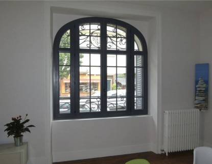 Fenêtre cintrée aluminium Haguenau