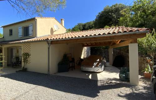 Carport toiture tuiles La Maison Des Travaux Alès