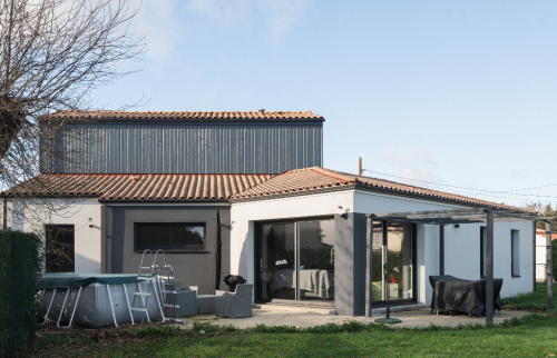 Surélévation d'une maison aux Sorinières